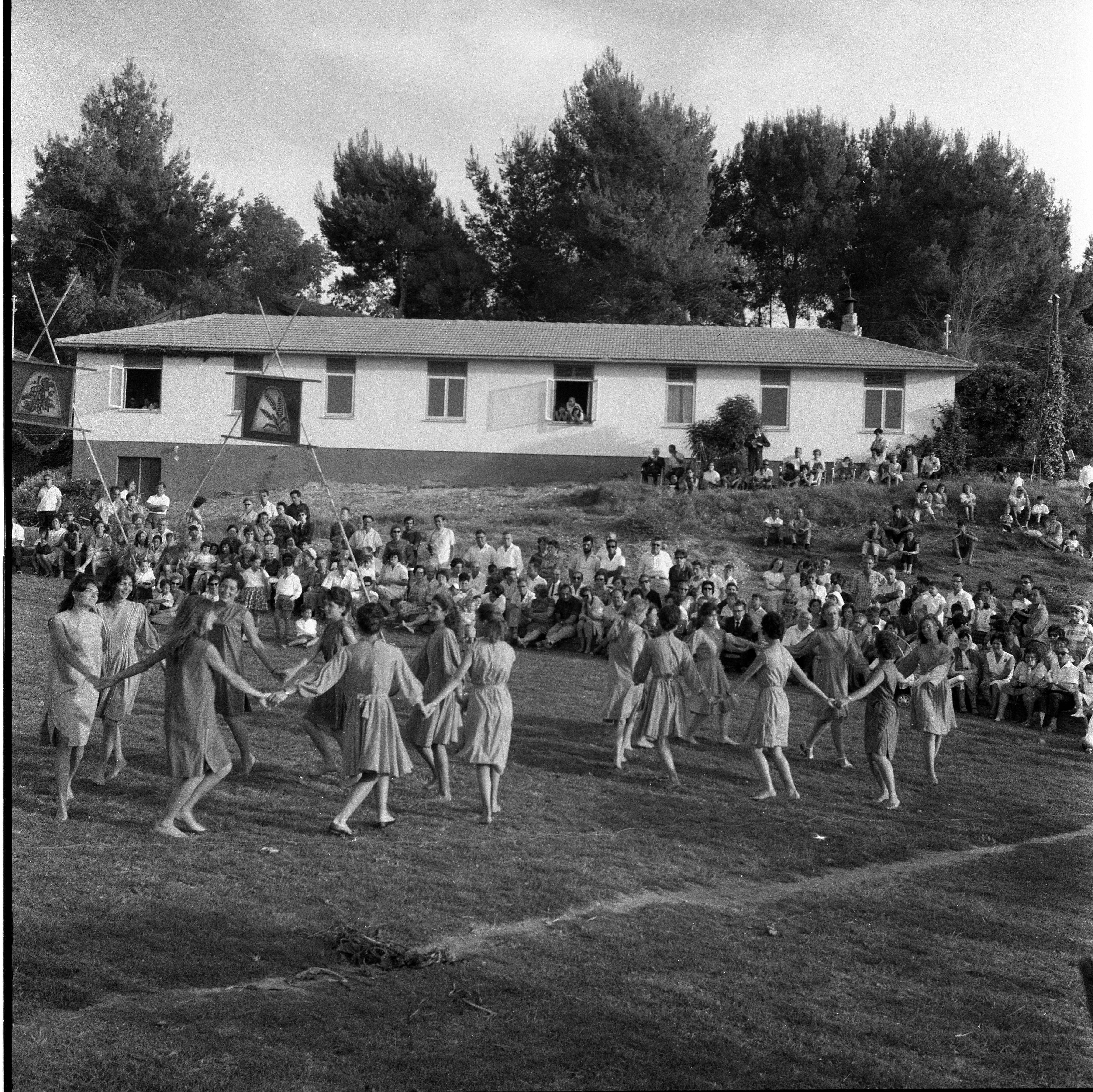  חג- הביכורים תשכ"ו; 1966