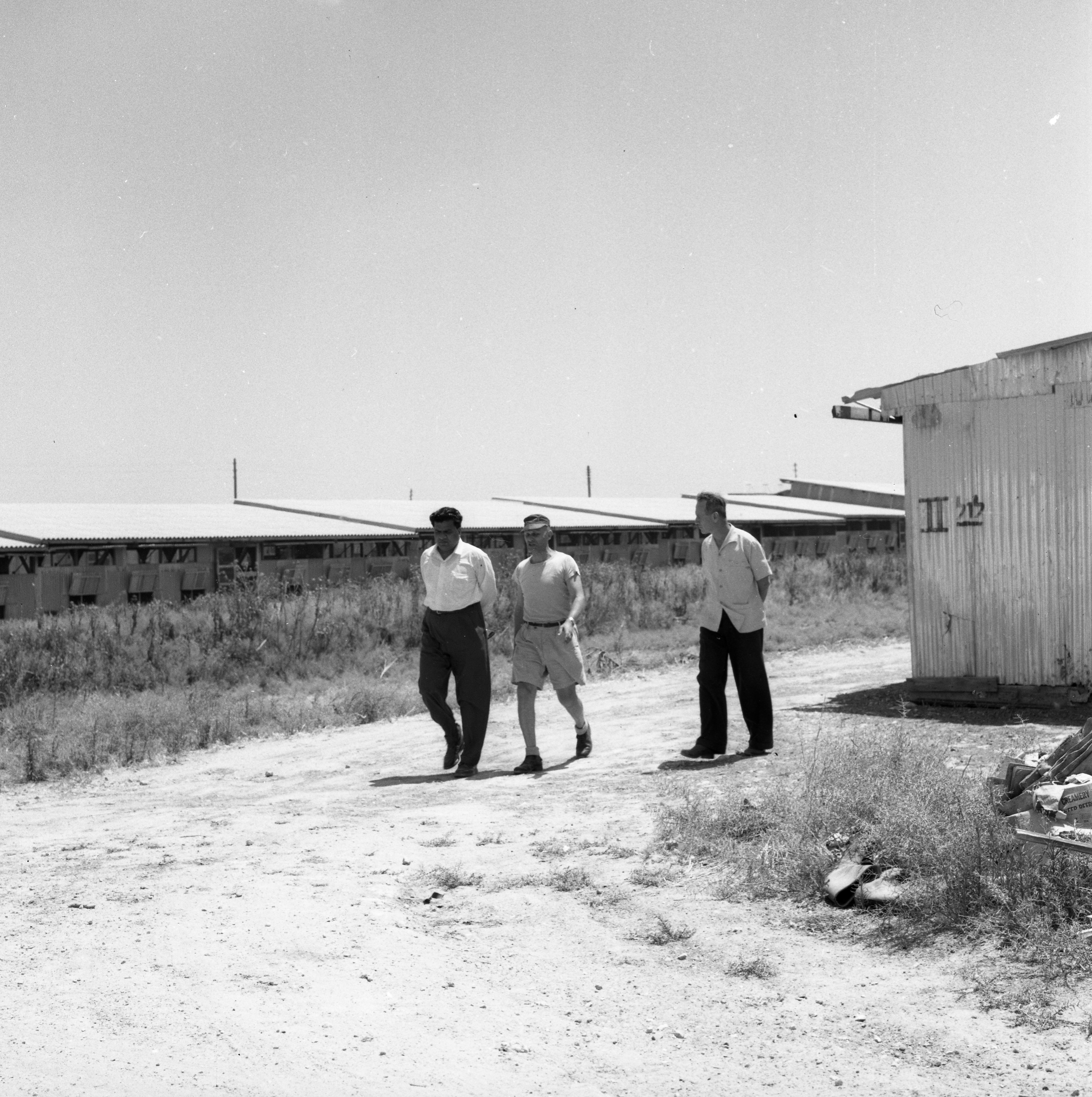  ביקור תת שר החקלאות של הודו בכפר מנחם; 1961