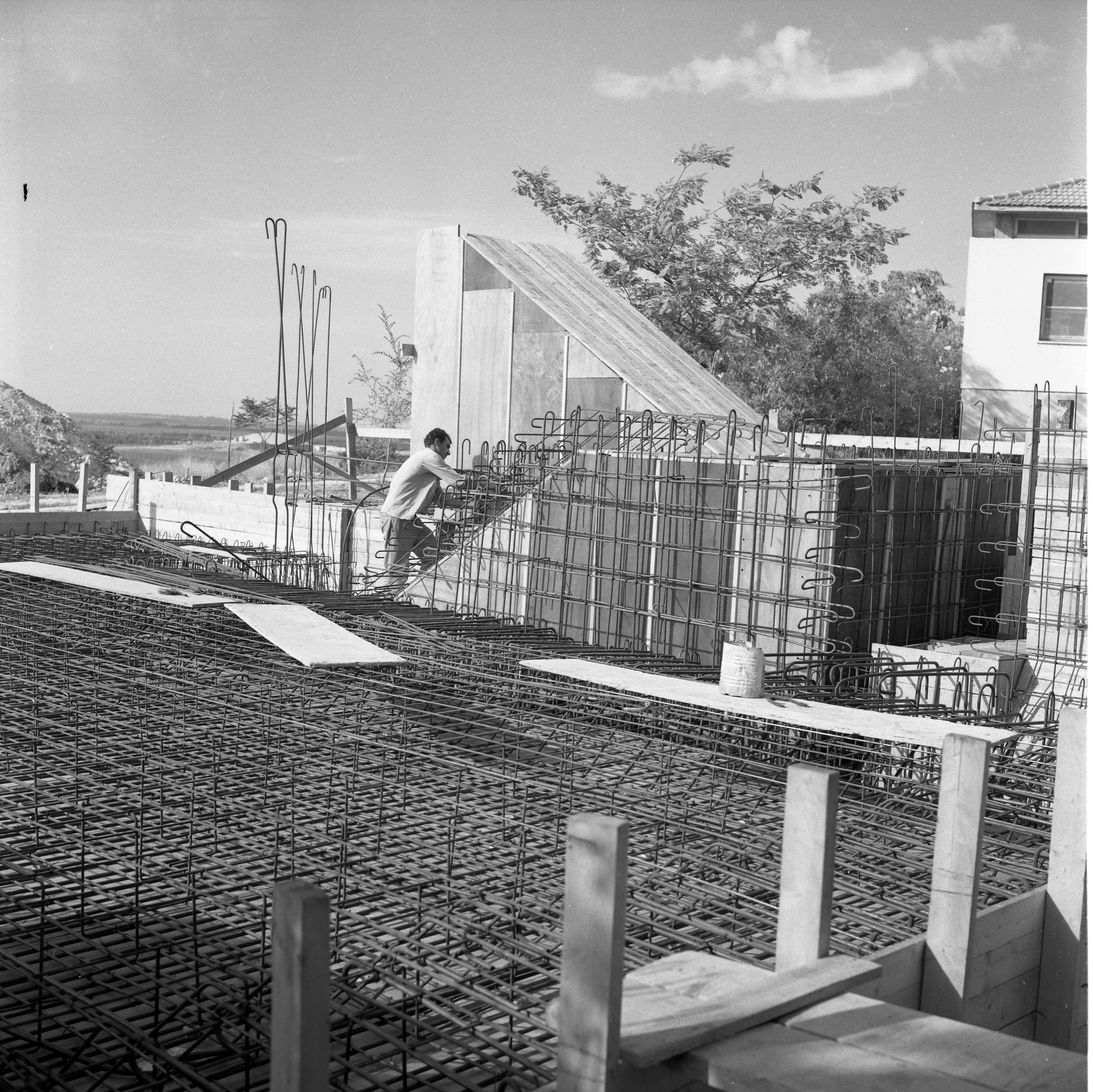  בניית מקלט חדר האוכל; 1969