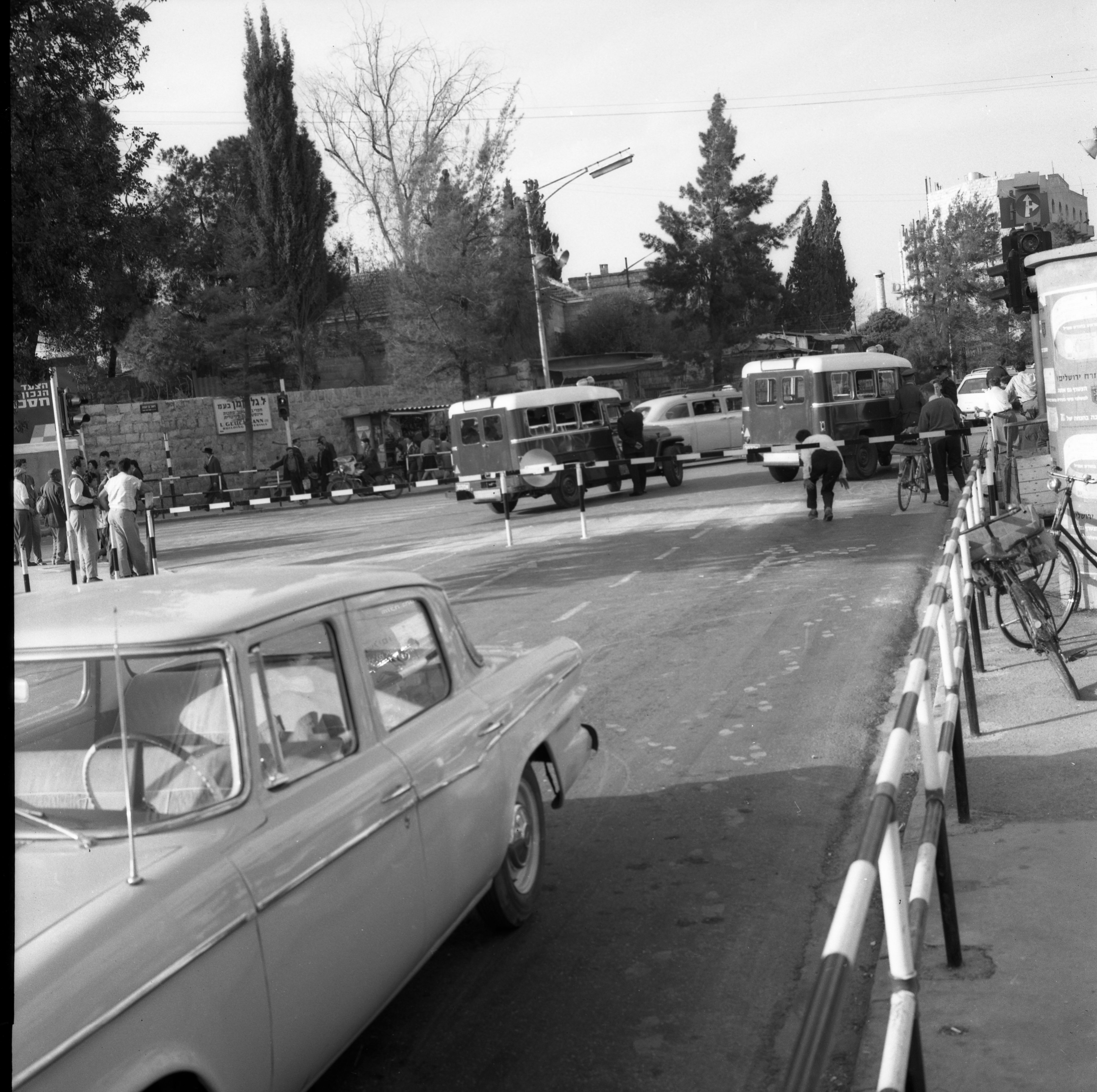  הפגנת צעירי מפ"ם בירושלים כנגד הממשלה בראשות בן ג