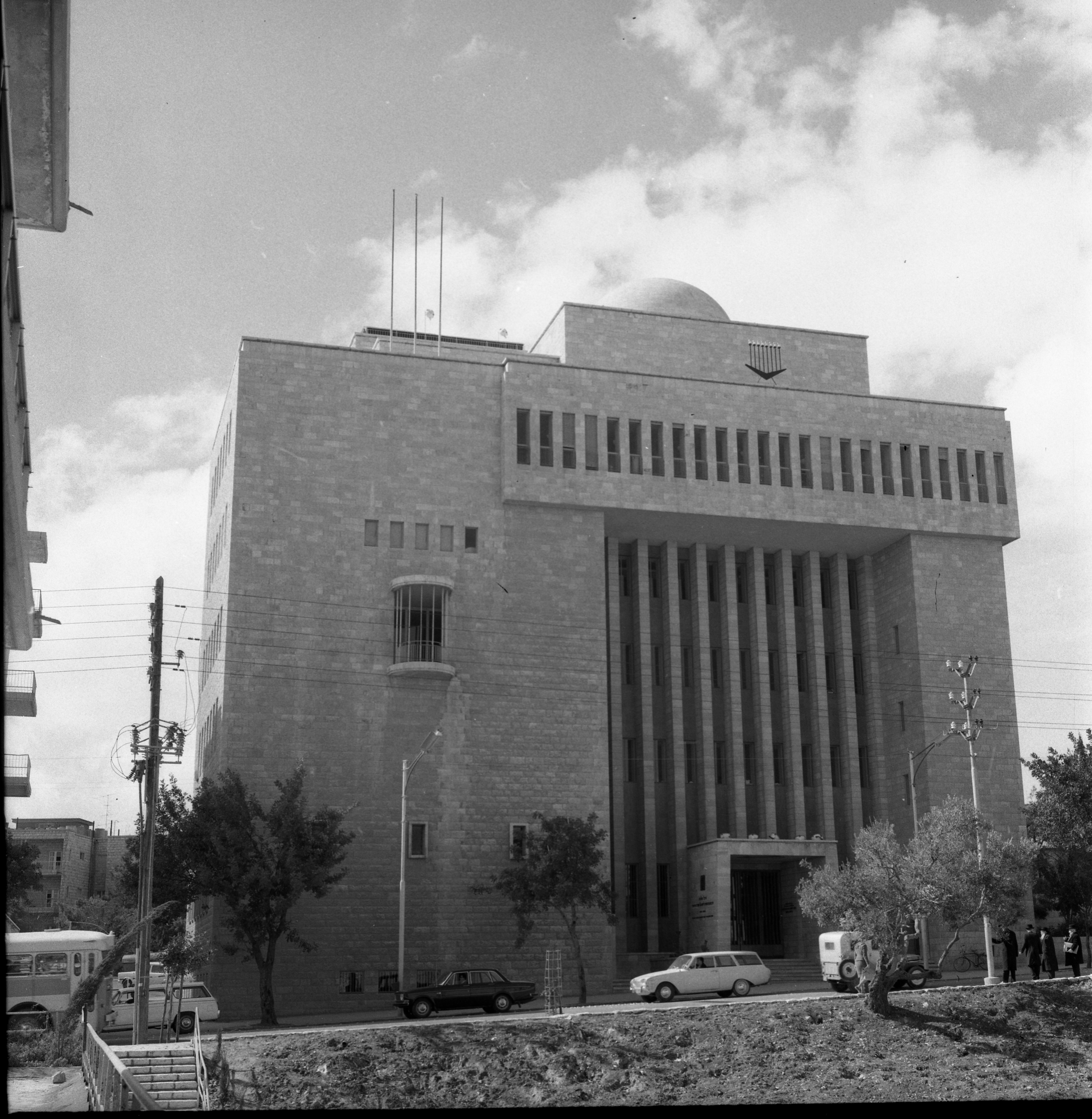  היכל שלמה ; 1968