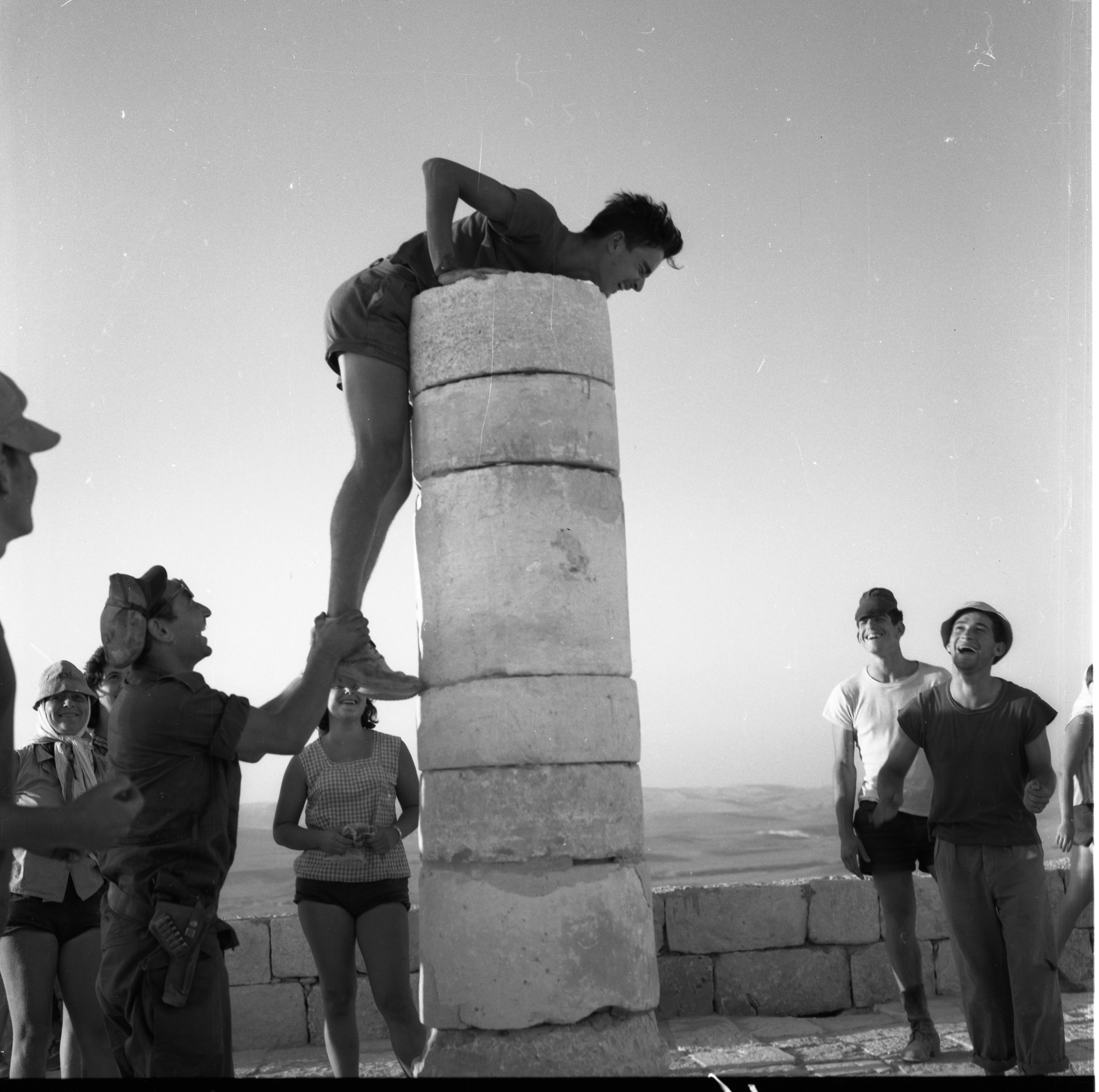  טיול קבוצת לבנה לנגב ולאילת; 1960