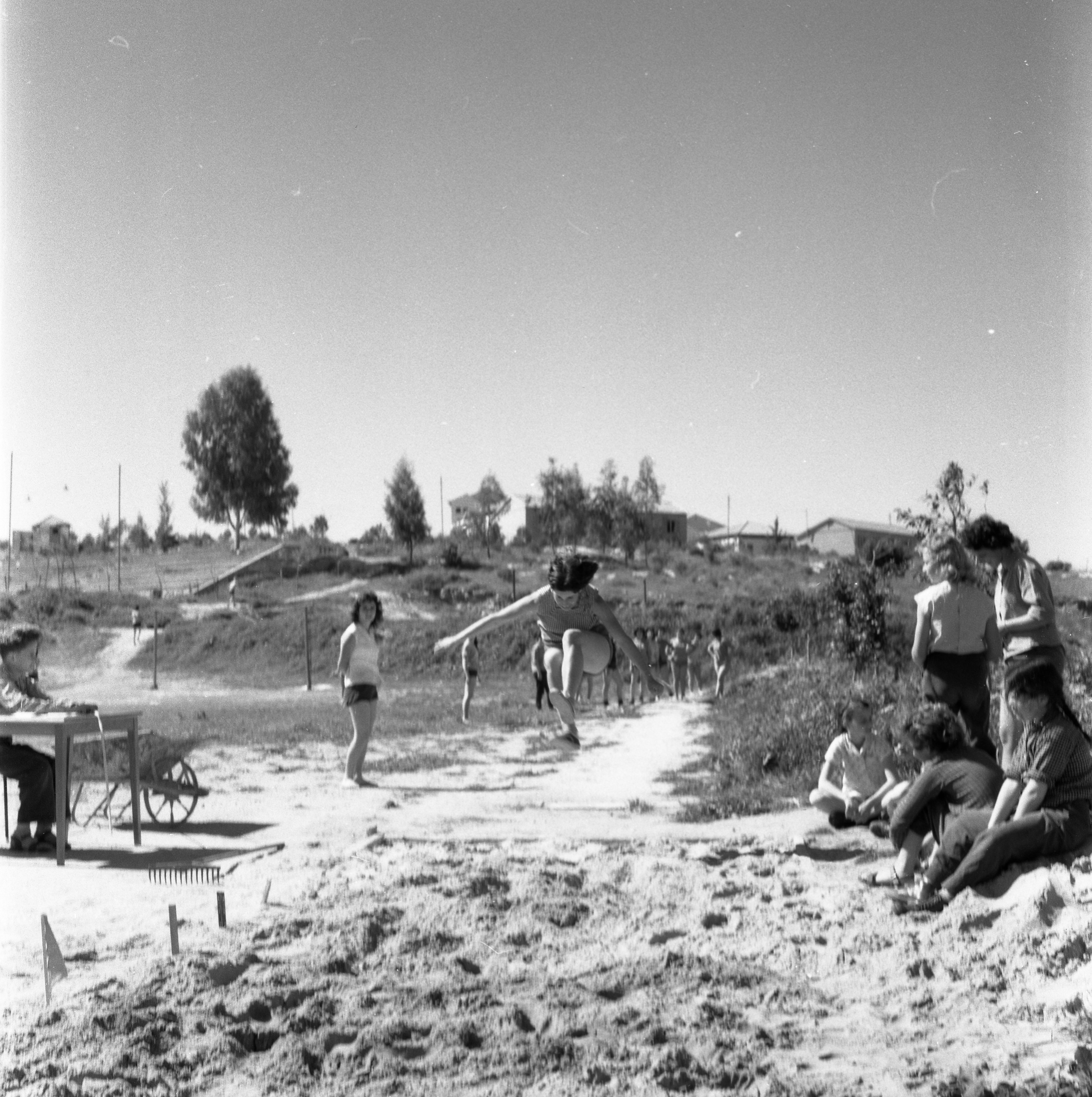  מוסדיה תשכ"ב