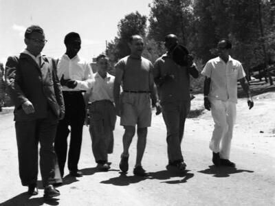  ביקור שר האוצר של גאנה בכפר מנחם; 1961