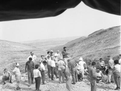  טיול למצדה; 1966