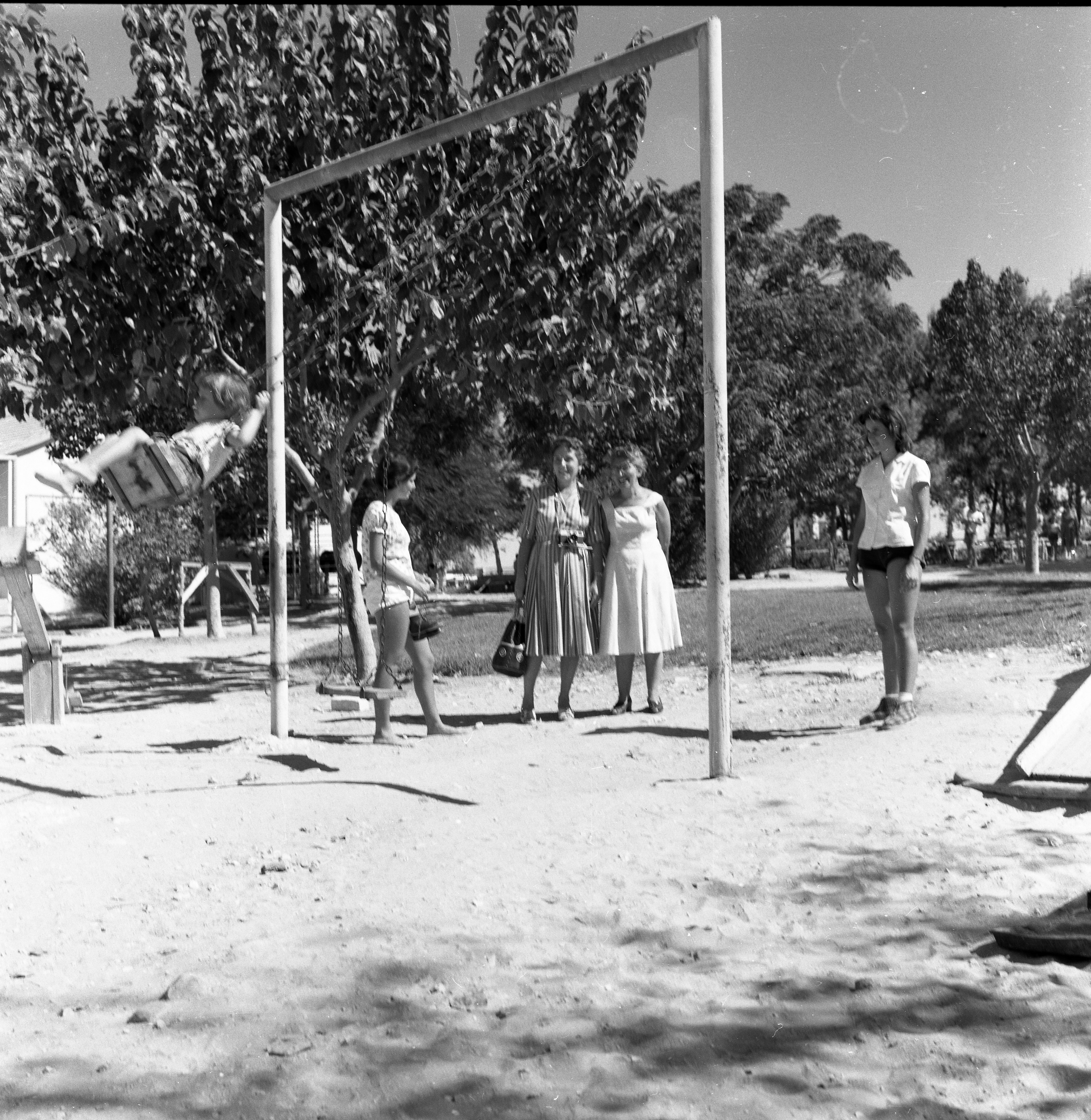  אילה פרלמוטר; 1965