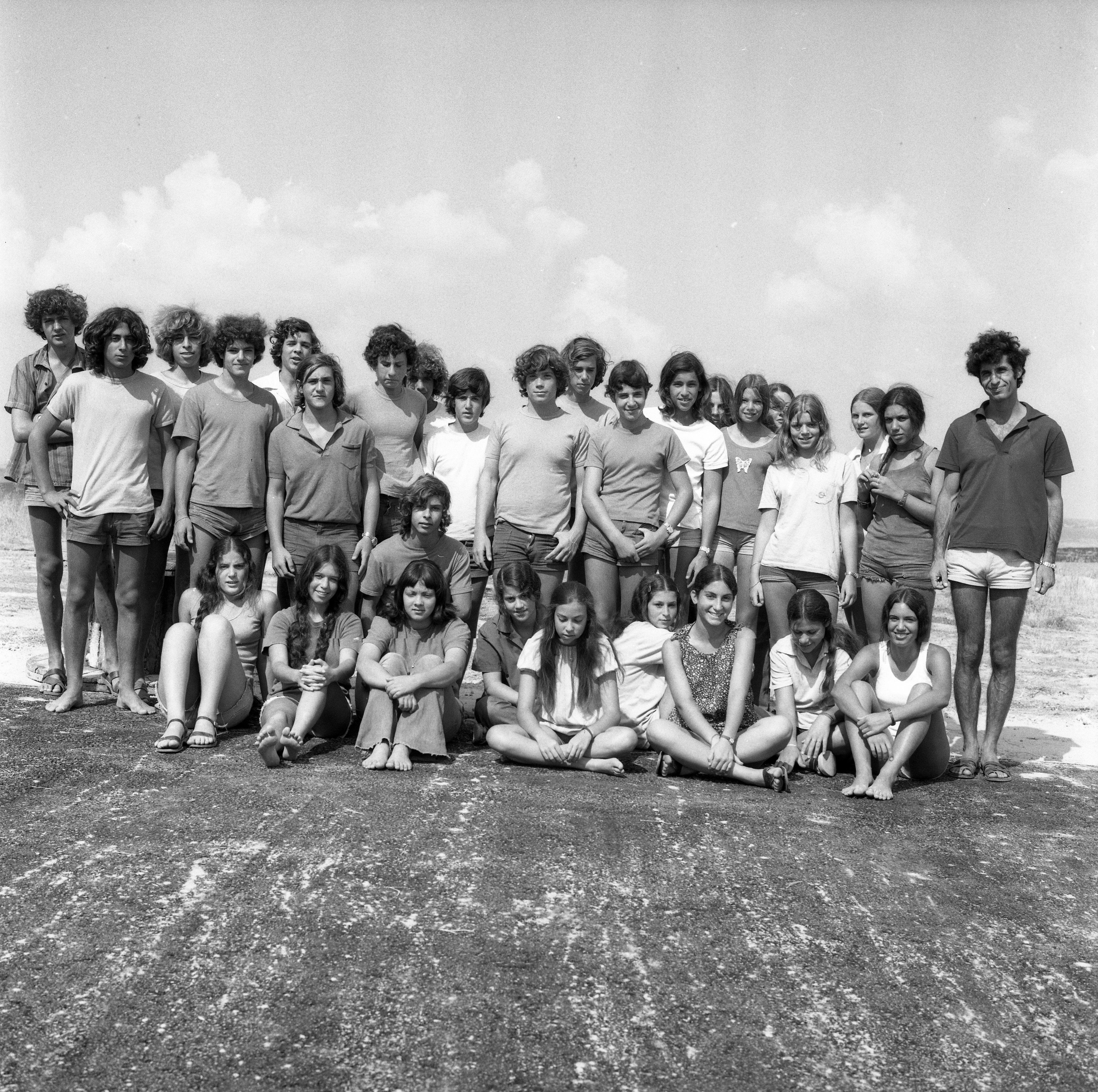  תחילת שנה"ל; 1974-1975