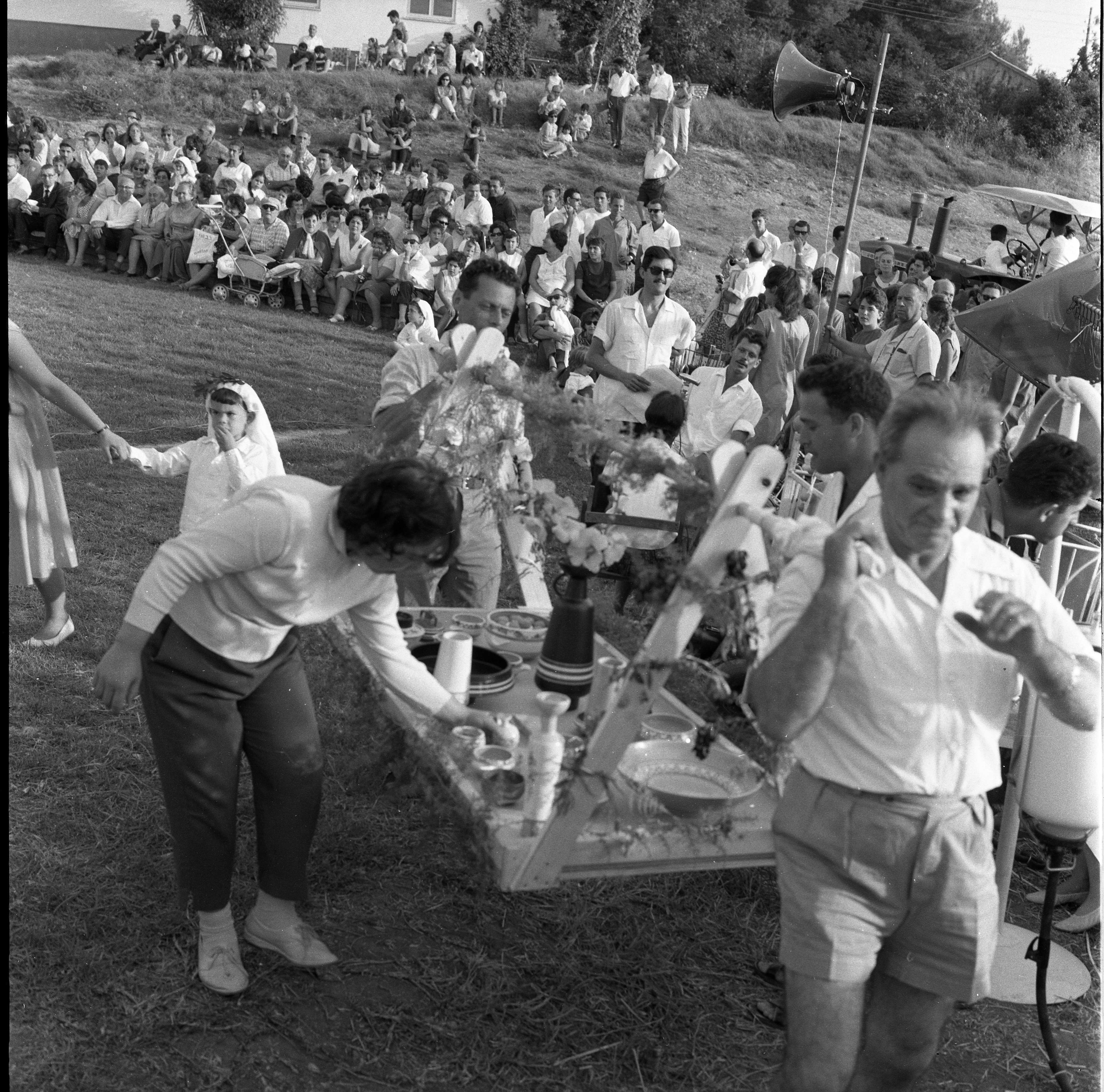  חג- הביכורים תשכ"ו; 1966