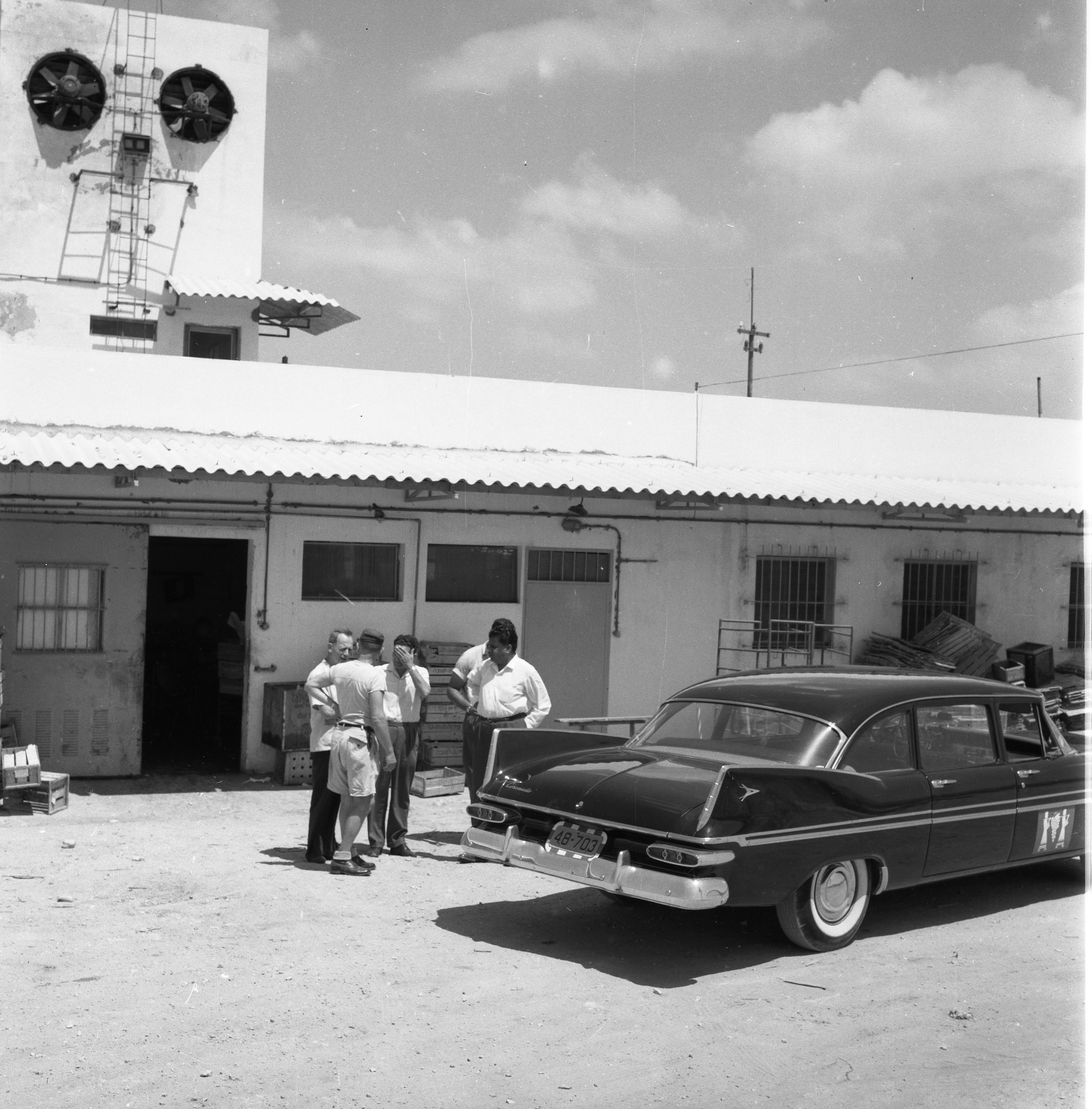  ביקור תת שר החקלאות של הודו בכפר מנחם; 1961