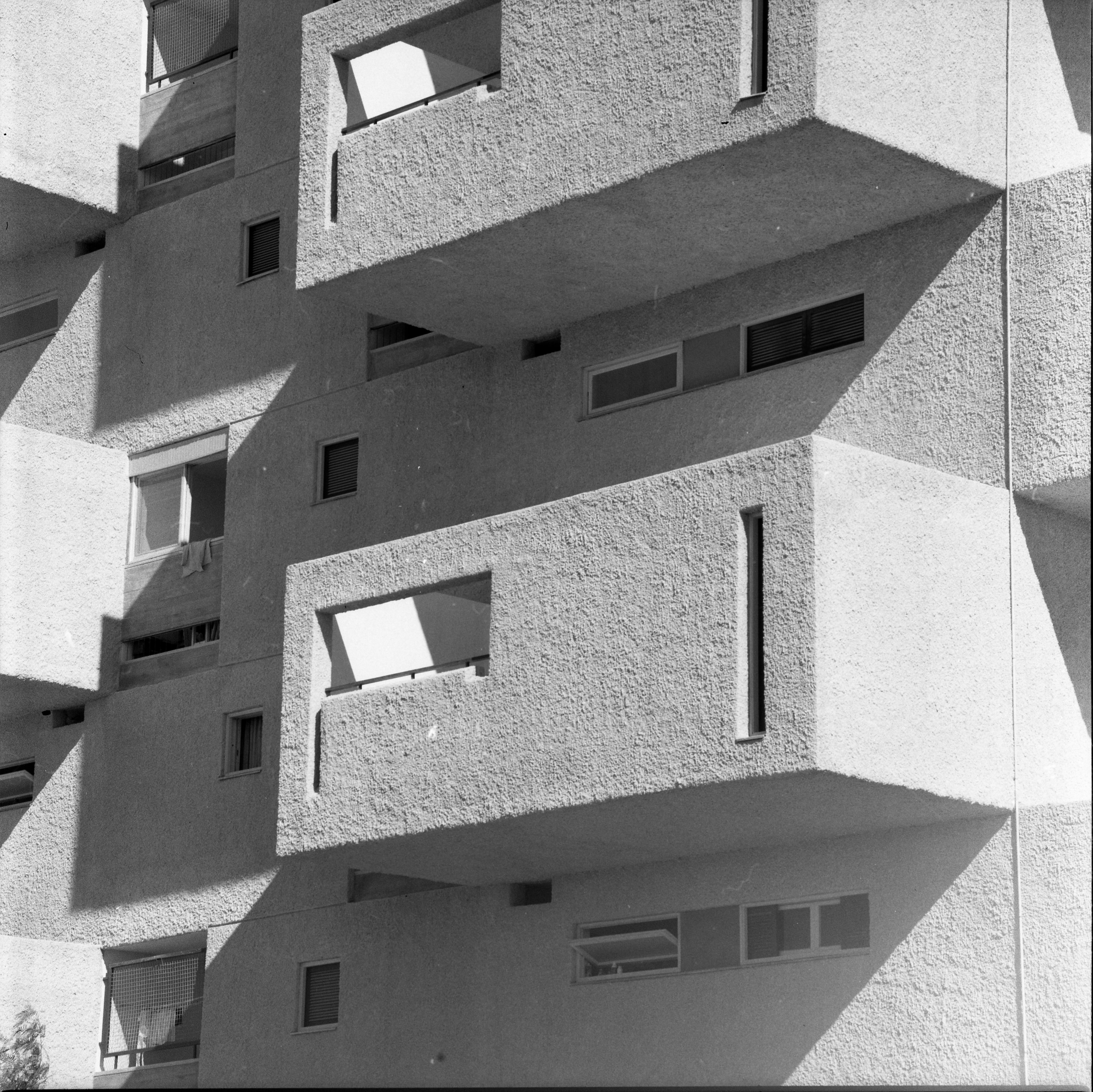  מבנים; 1968