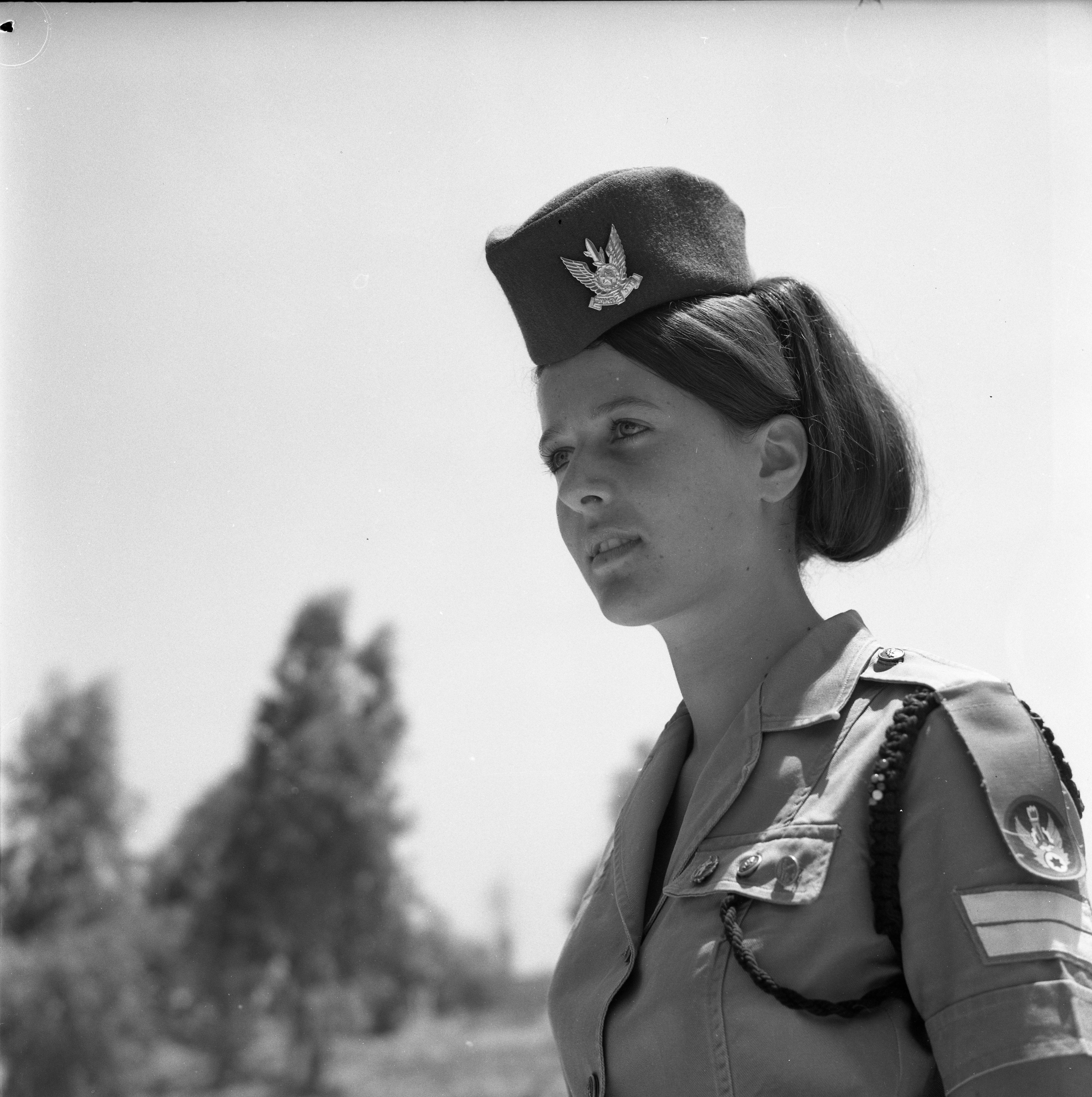  חיילת; 1968