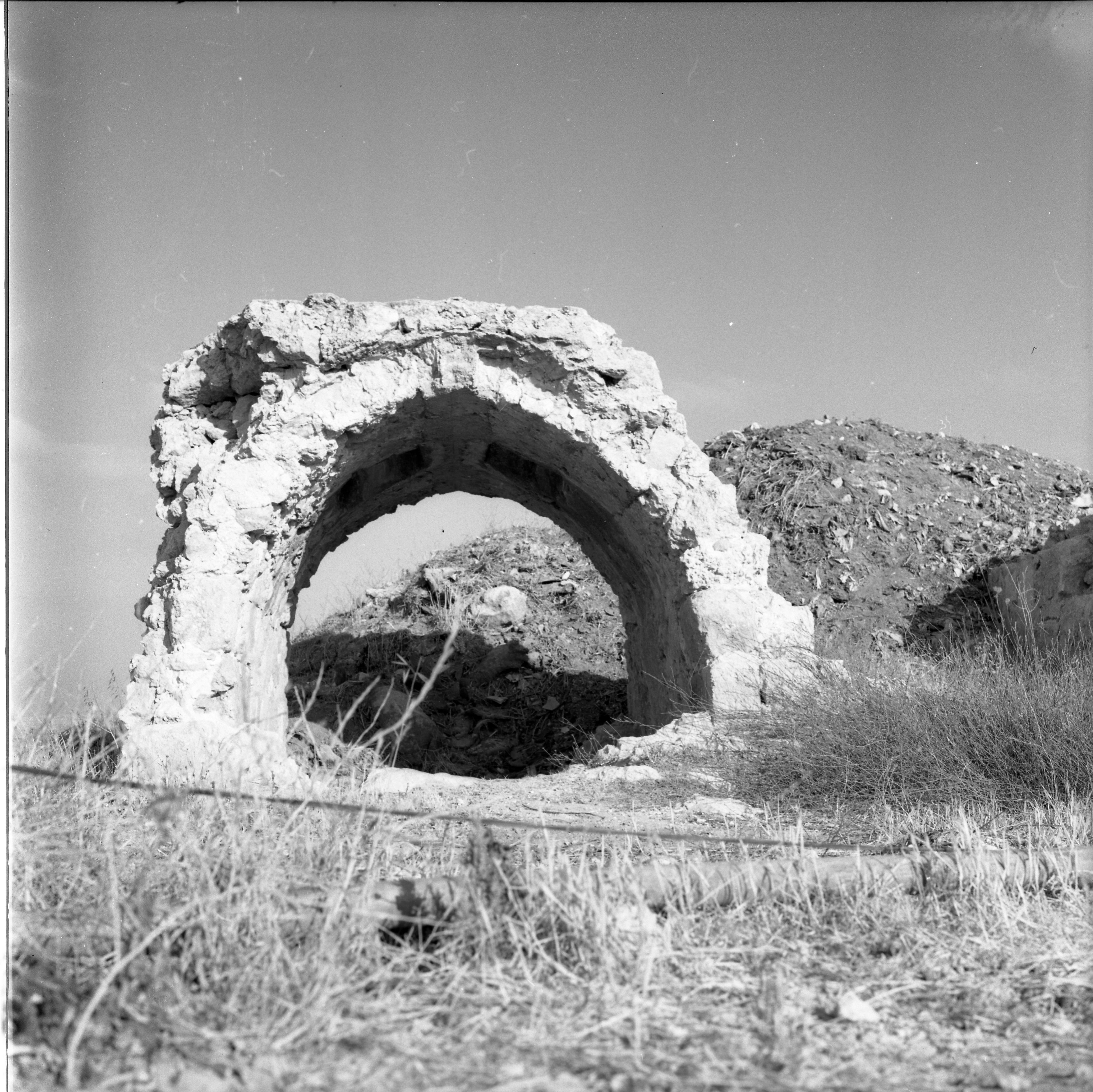  סקר ארכיאולוגי, יוני; 1960