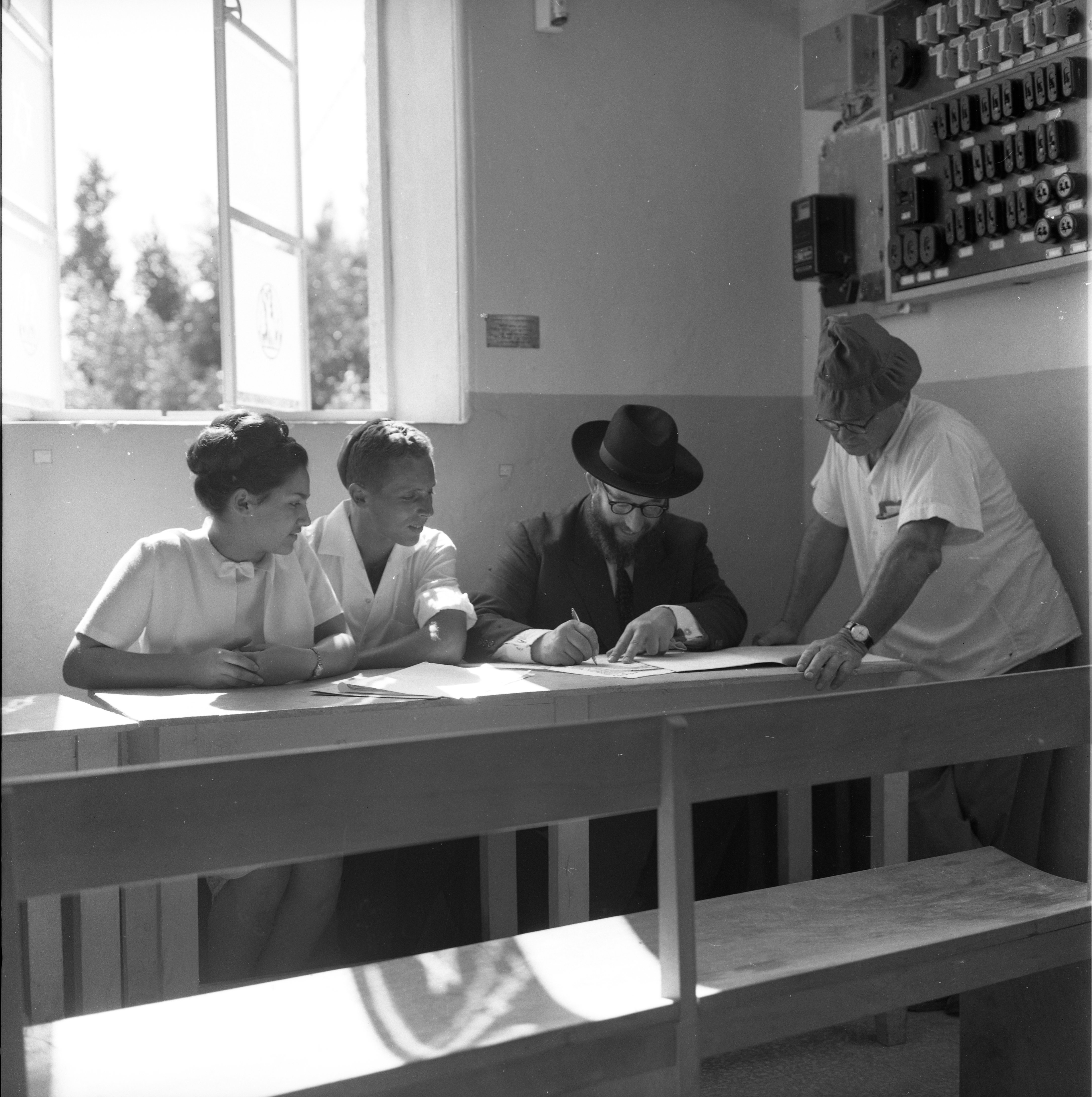  חתונות בכפר מנחם יולי; 1965