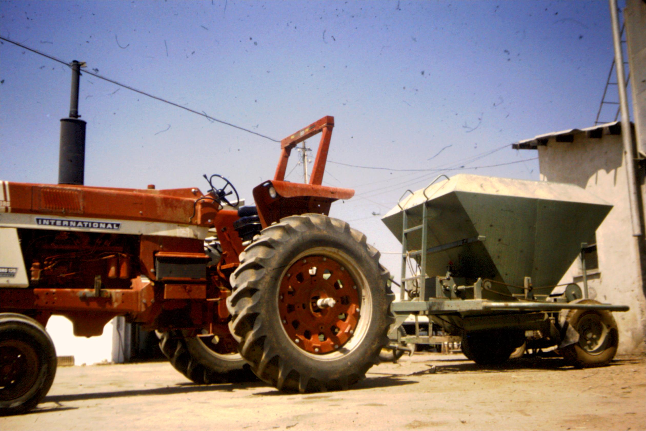 41330 - הובלת גרעיני כותנה.jpg