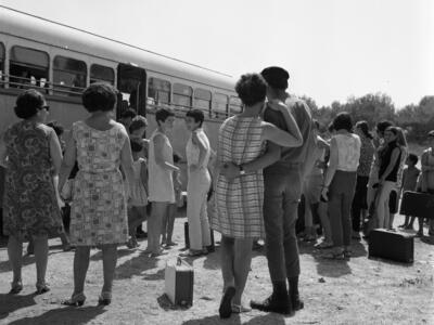  קליטת בנות מתגייסות; 1968