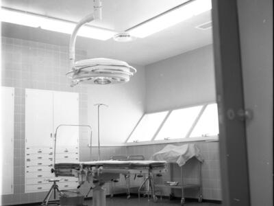  חדרי- מיון חדשים בביה"ח קפלן; 1969