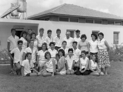  קבוצת דרור פתיחת שנת הלימודים; 1960